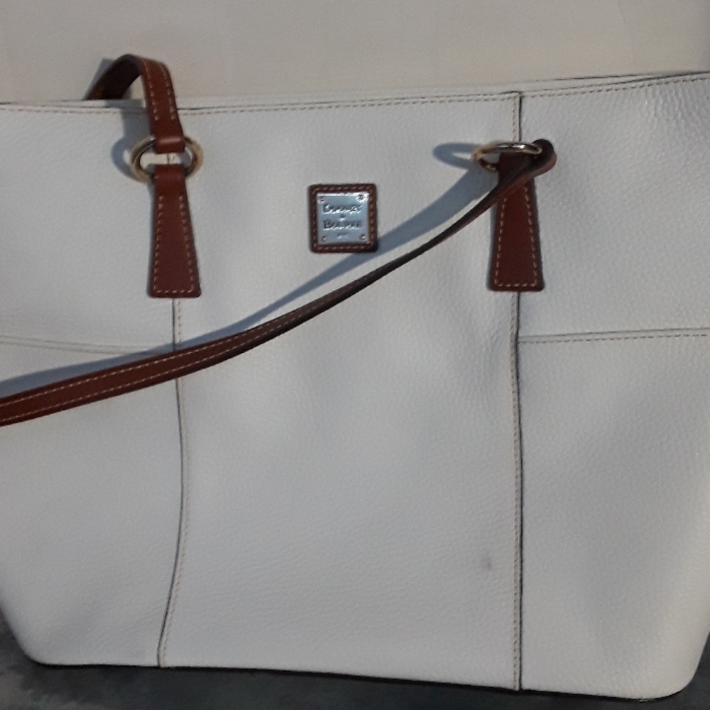 Dooney tote